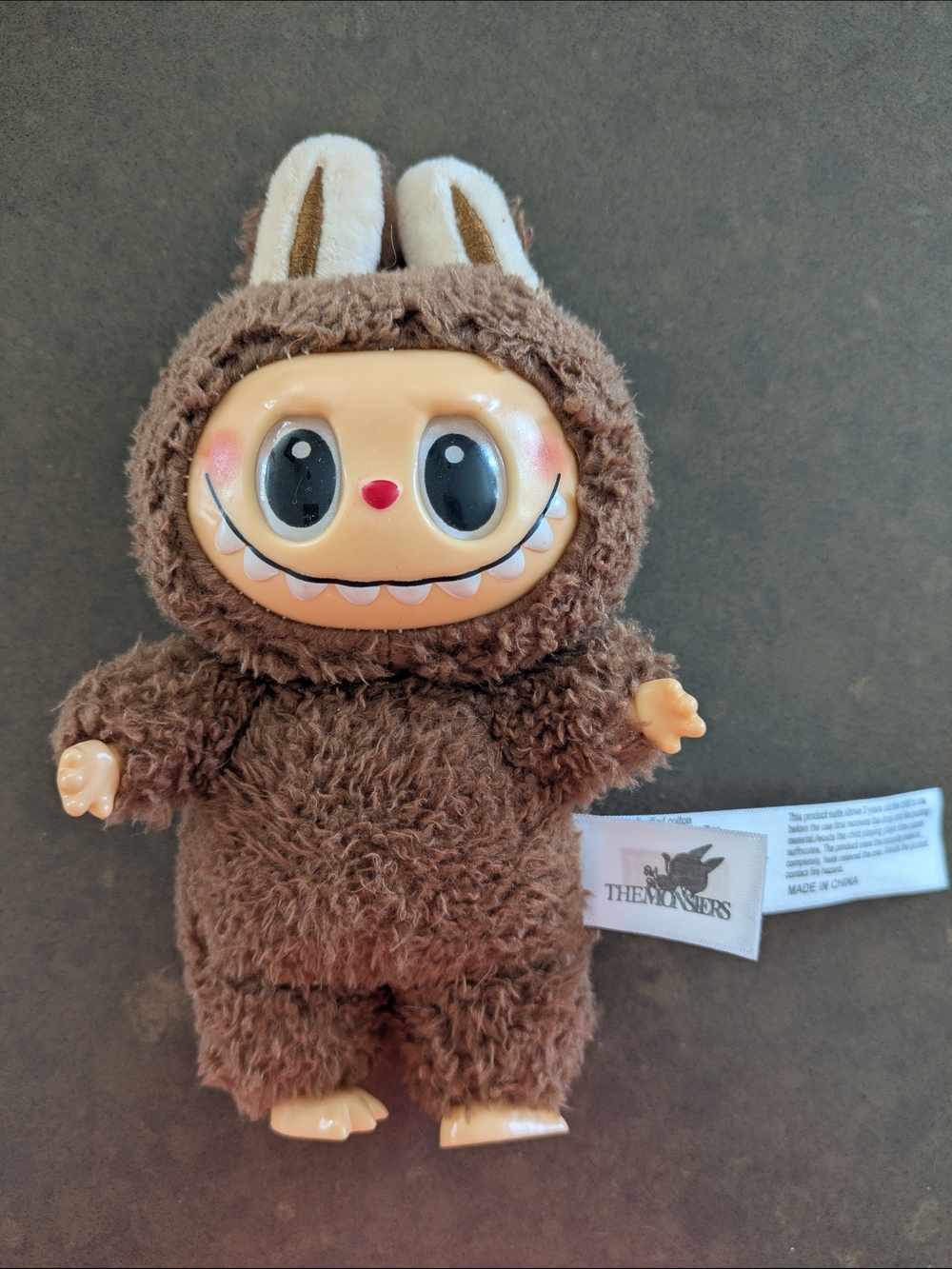 LABUBU The Monsters Exciting Macaron - Chestnut Cocoa - not authentic